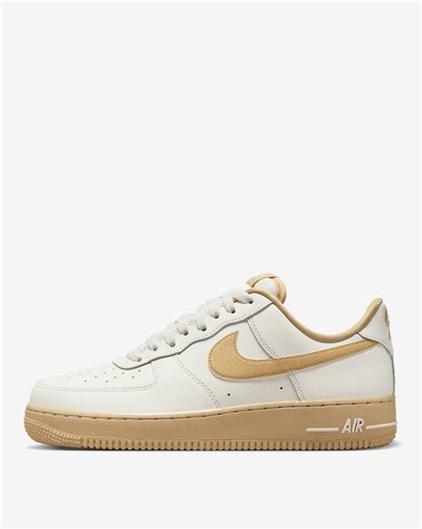 nike air heights beige|SNIPES Shoes, Streetwear, Sportswear, Designer Clothes.